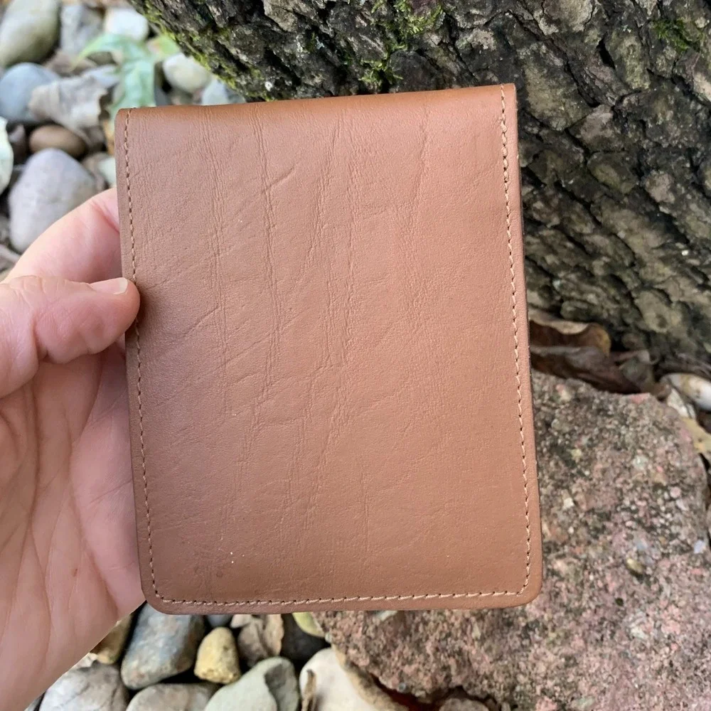 Genuine Leather‎ Bifold Wallet for Men - Made in Brazil - Classic Brown